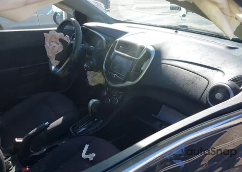 2017 Chevrolet Sonic Lt Auto from USA, damaged, VIN 1G1JD6SH3H4175693